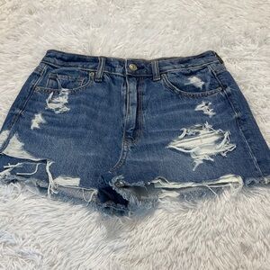 American Eagle Outfitters MOM  Ripped Blue Jean Shorts WOMENS SIZE 6